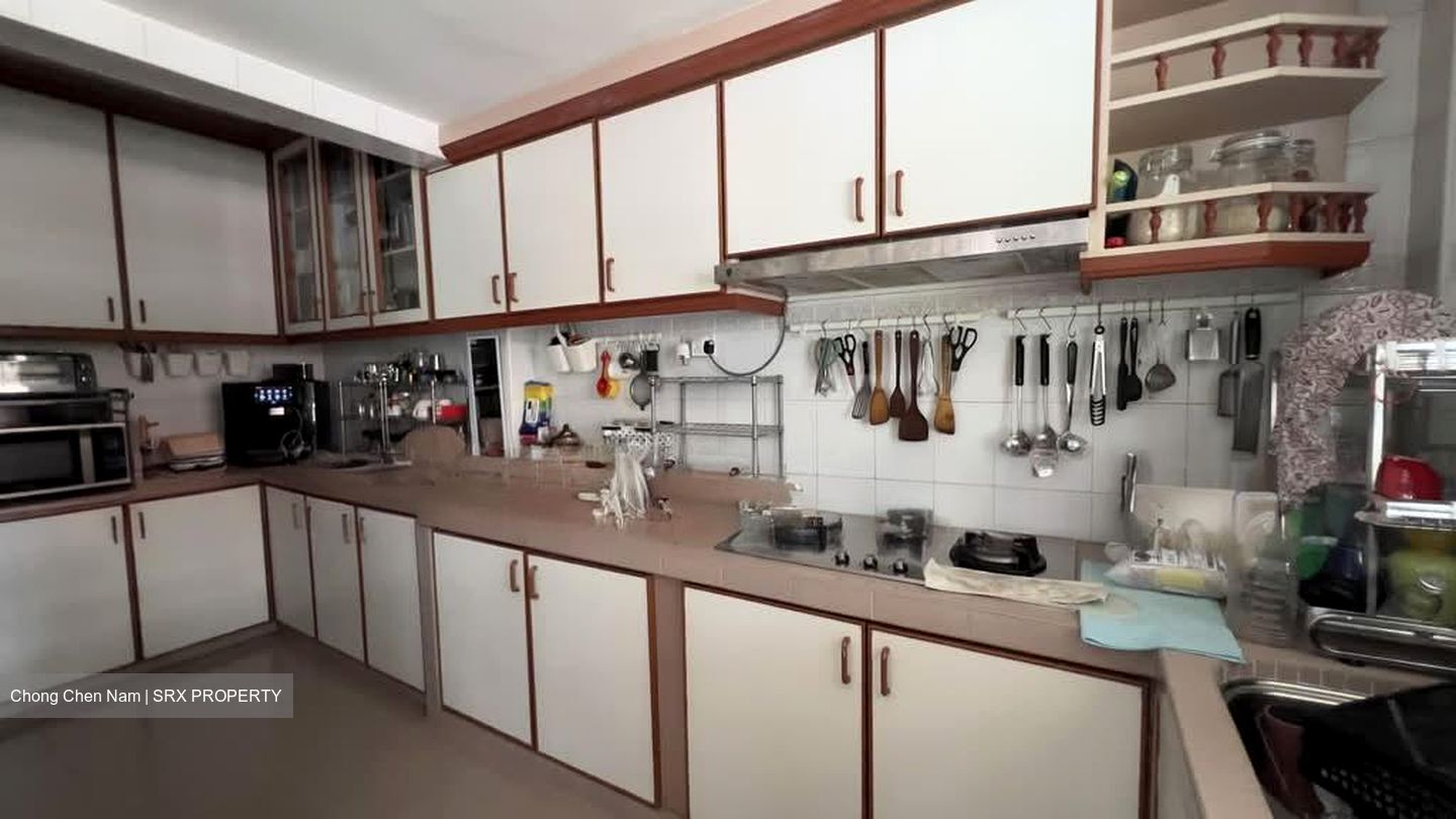 Lorong Marzuki (D14), Terrace #566119271